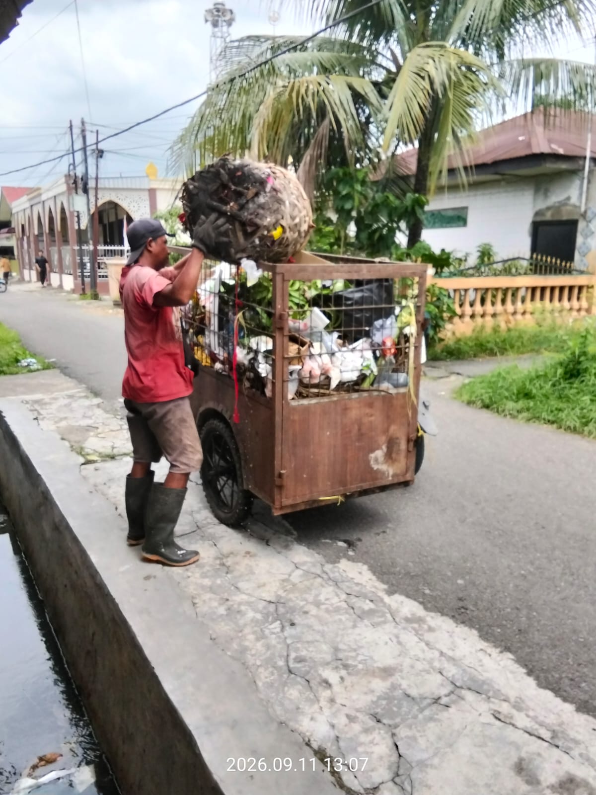 kegiatan Bang Rozi