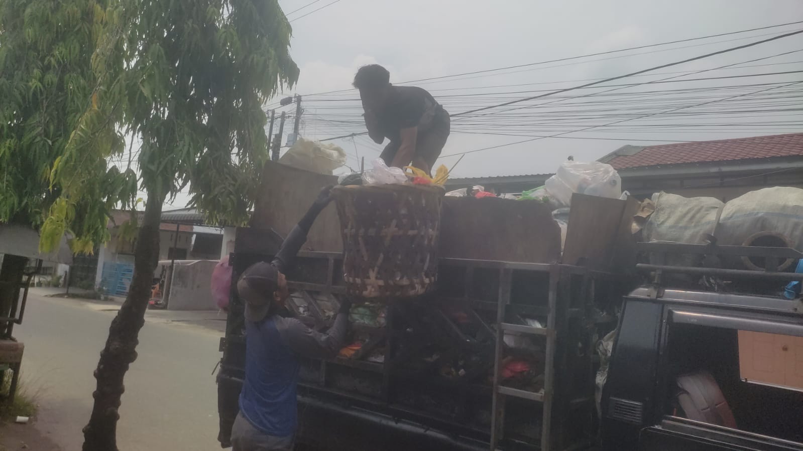 kegiatan Bang Robby dgn tim nya