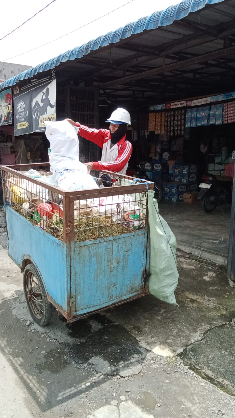 kegiatan pakde sahrul
